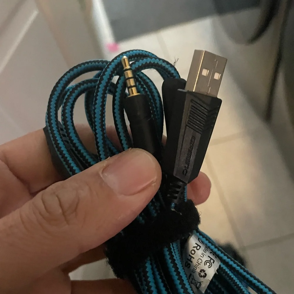 Gaming Headsets 2 Pc Set Usb and jack connection Like new
